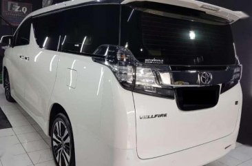 Butuh uang jual cepat Toyota Vellfire 2016