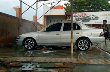 Butuh uang jual cepat Toyota Corolla 1995