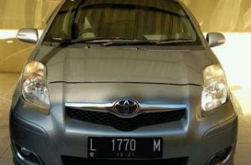 Jual Toyota Yaris 2011 harga baik