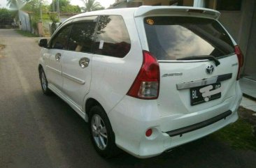 Toyota Avanza 2014 dijual cepat