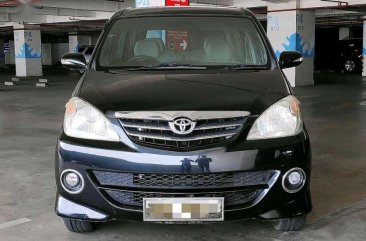 Toyota Avanza 2010 bebas kecelakaan