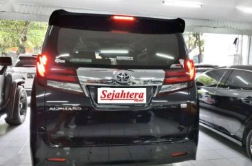 Jual Toyota Alphard 2017, KM Rendah