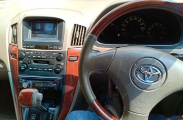 Jual Toyota Harrier 2002 Automatic
