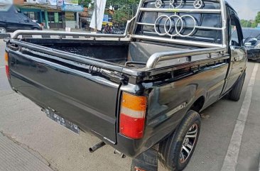 Butuh uang jual cepat Toyota Kijang Pick Up 2002