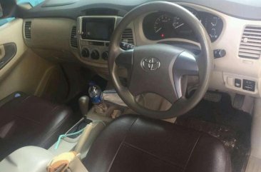 Jual Toyota Kijang Innova G harga baik