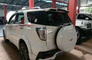 Toyota Rush 2016 bebas kecelakaan