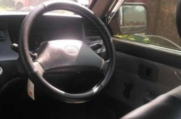 Jual Toyota Kijang 2003 Manual