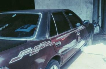 Butuh uang jual cepat Toyota Corona 1990