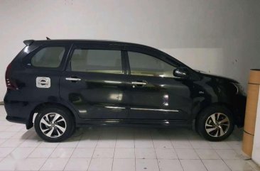 Toyota Avanza Veloz dijual cepat