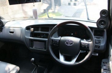 Toyota Kijang 2001 bebas kecelakaan