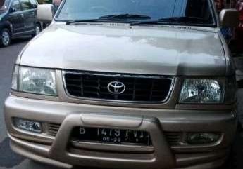 Toyota Kijang LGX bebas kecelakaan