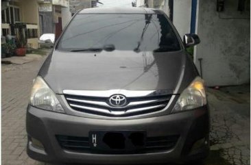 Jual Toyota Kijang Innova 2011 harga baik