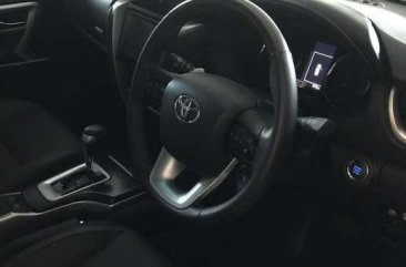 Toyota Fortuner VRZ bebas kecelakaan