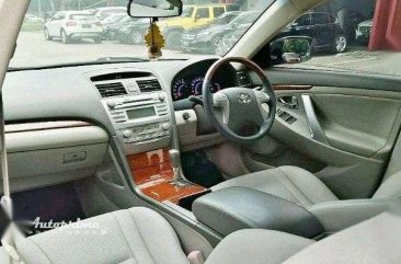 Toyota Camry 2011 dijual cepat