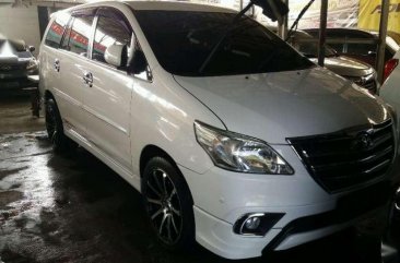 Butuh uang jual cepat Toyota Kijang Innova 2014