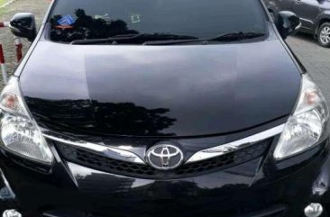 Toyota Avanza Veloz dijual cepat