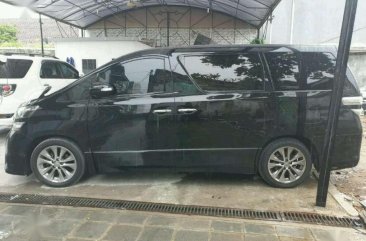 Toyota Vellfire Z dijual cepat