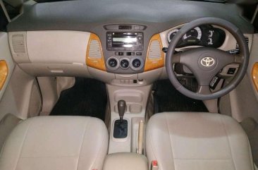 Toyota Kijang Innova 2010 dijual cepat