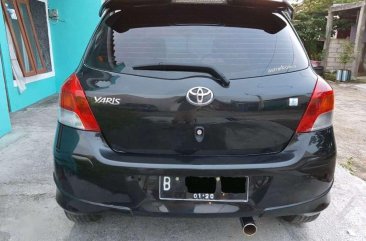 Toyota Yaris E dijual cepat