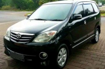 Toyota Avanza 2009 bebas kecelakaan