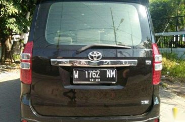 Toyota NAV1 2013 bebas kecelakaan
