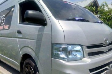 Toyota Hiace 2013 bebas kecelakaan