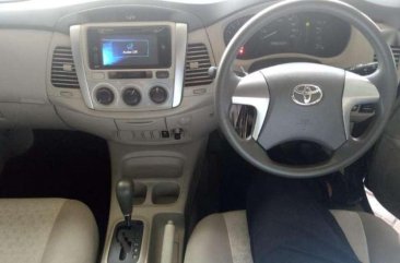 Toyota Kijang Innova G bebas kecelakaan