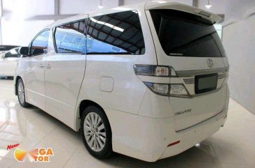 Toyota Vellfire Z dijual cepat