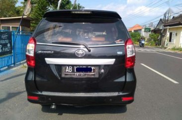 Butuh uang jual cepat Toyota Avanza 2016