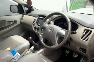 Jual Toyota Kijang Innova 2011, KM Rendah
