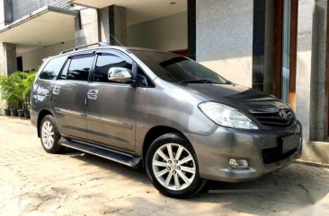 Toyota Kijang Innova 2011 dijual cepat