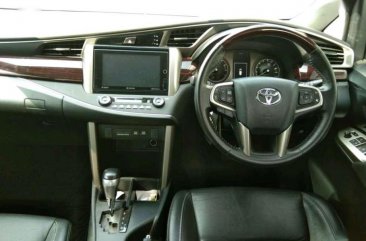 Jual Toyota Venturer 2017, KM Rendah