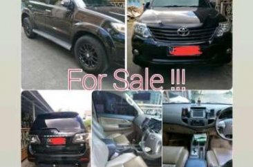 Butuh uang jual cepat Toyota Fortuner 2012