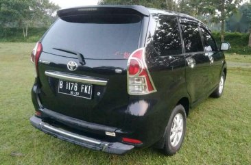 Toyota Avanza E dijual cepat