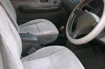 Toyota Kijang LGX bebas kecelakaan
