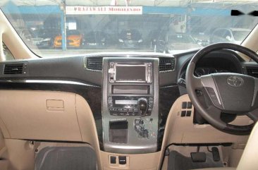 Jual Toyota Alphard 2014 Automatic
