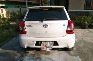 Butuh uang jual cepat Toyota Etios Valco 2014