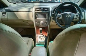 Butuh uang jual cepat Toyota Corolla Altis 2013