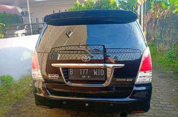 Jual Toyota Kijang Innova 2010 Automatic