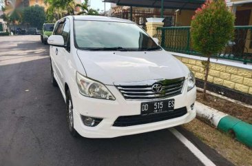 Jual Toyota Kijang Innova V Luxury harga baik