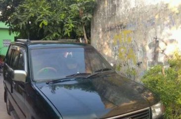 Butuh uang jual cepat Toyota Kijang 1987