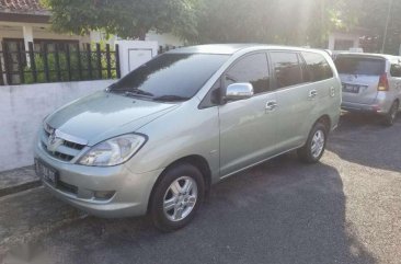 Jual Toyota Kijang Innova 2005 harga baik