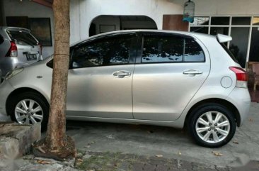 Jual Toyota Yaris 2012 harga baik