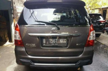 Jual Toyota Kijang Innova 2012, KM Rendah