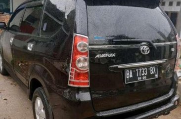 Toyota Avanza 2010 dijual cepat