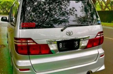 Toyota Alphard 2005 bebas kecelakaan