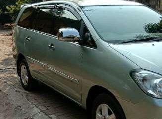 Jual Toyota Kijang Innova 2005 harga baik