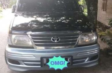 Butuh uang jual cepat Toyota Kijang 2002