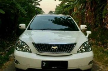 Butuh uang jual cepat Toyota Harrier 2010