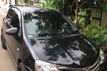 Butuh uang jual cepat Toyota Etios Valco 2014